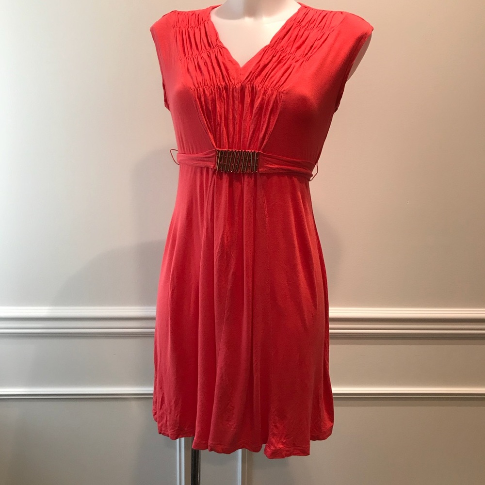 Design History  coral V- neck with metal  belt